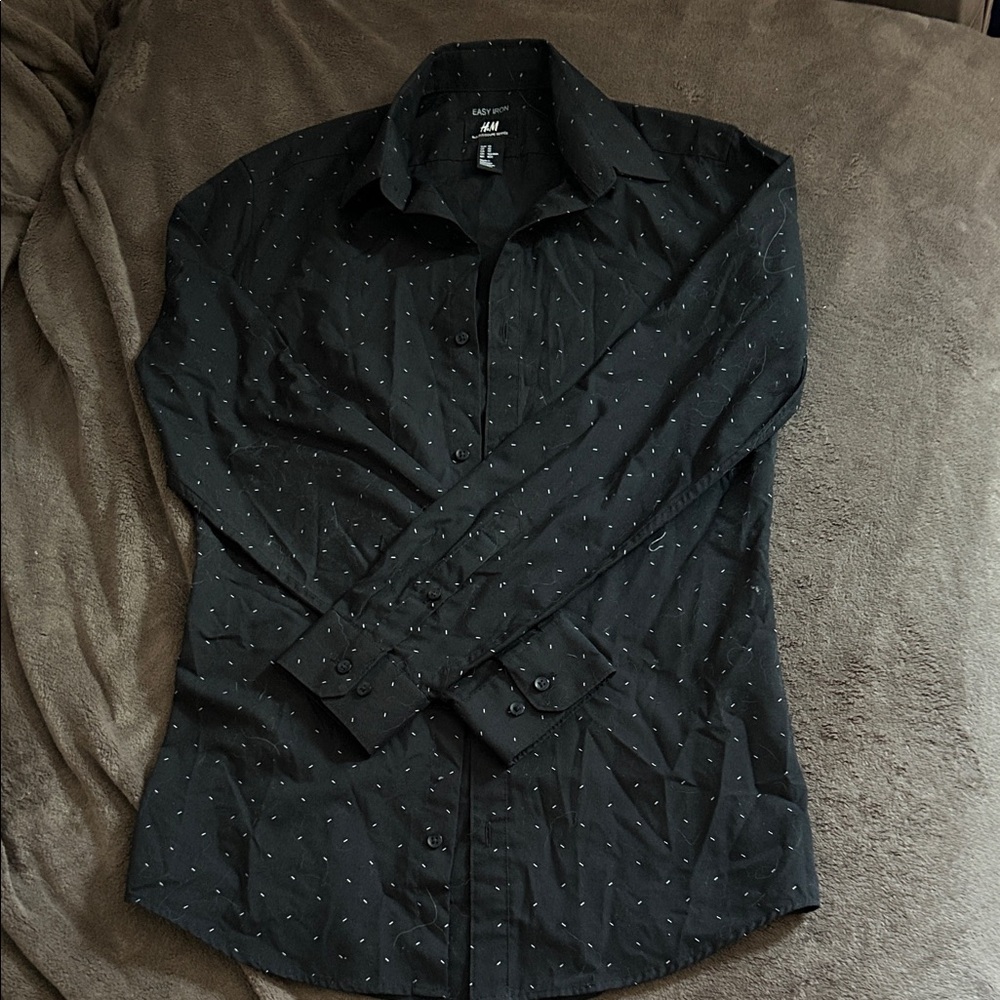H&M Black Patterned Button Down Shirt
